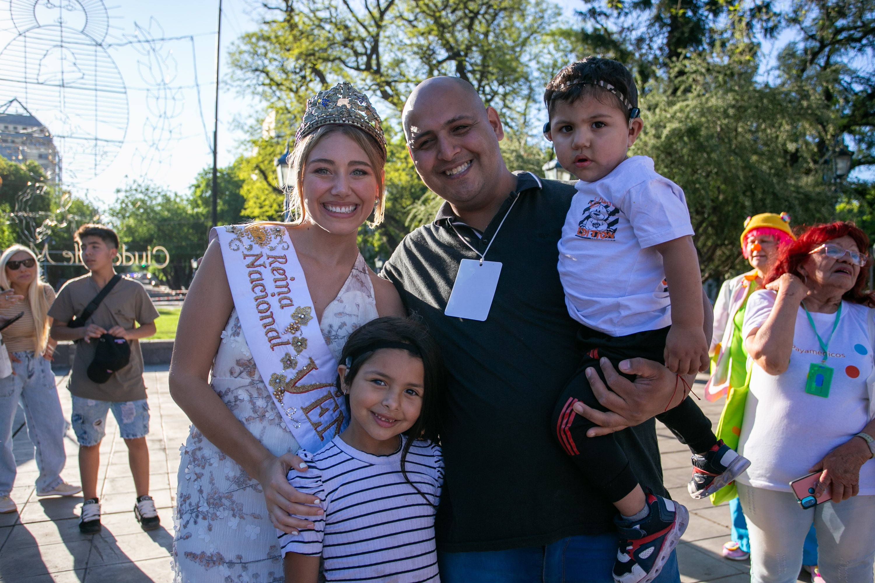 La Ciudad de Mendoza celebró el Festival de Inclusión en la plaza Independencia