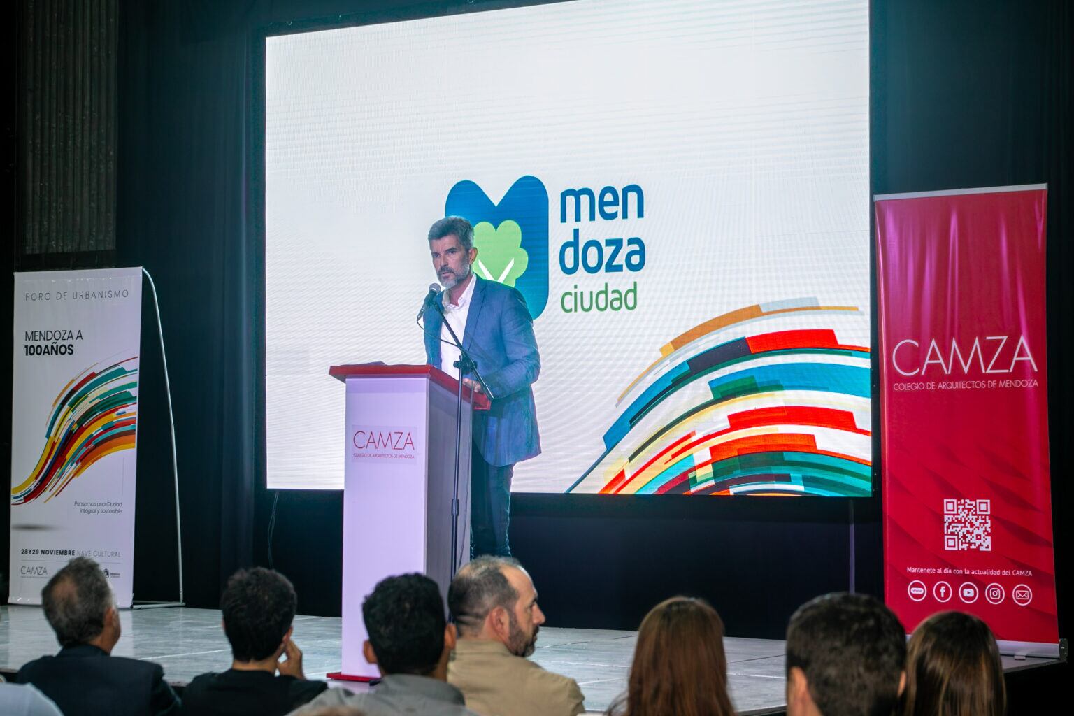 Ulpiano Suarez participó del Foro Urbanístico del Área Metropolitana de Mendoza