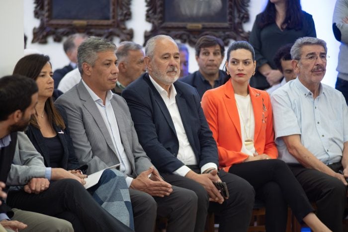 Gustavo Aguilera (Tupungato), Alejandro Morillas (San Carlos), Flor Destéfanis (Santa Rosa) y Ricardo Mansur (Rivadavia). Foto: Prensa Gobierno de Mendoza.