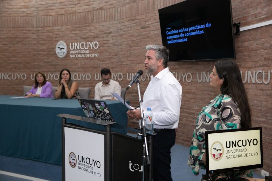 La UNCuyo lanzó su plataforma de stream y presentó su laboratorio de medios. Foto: Prensa UNCUYO