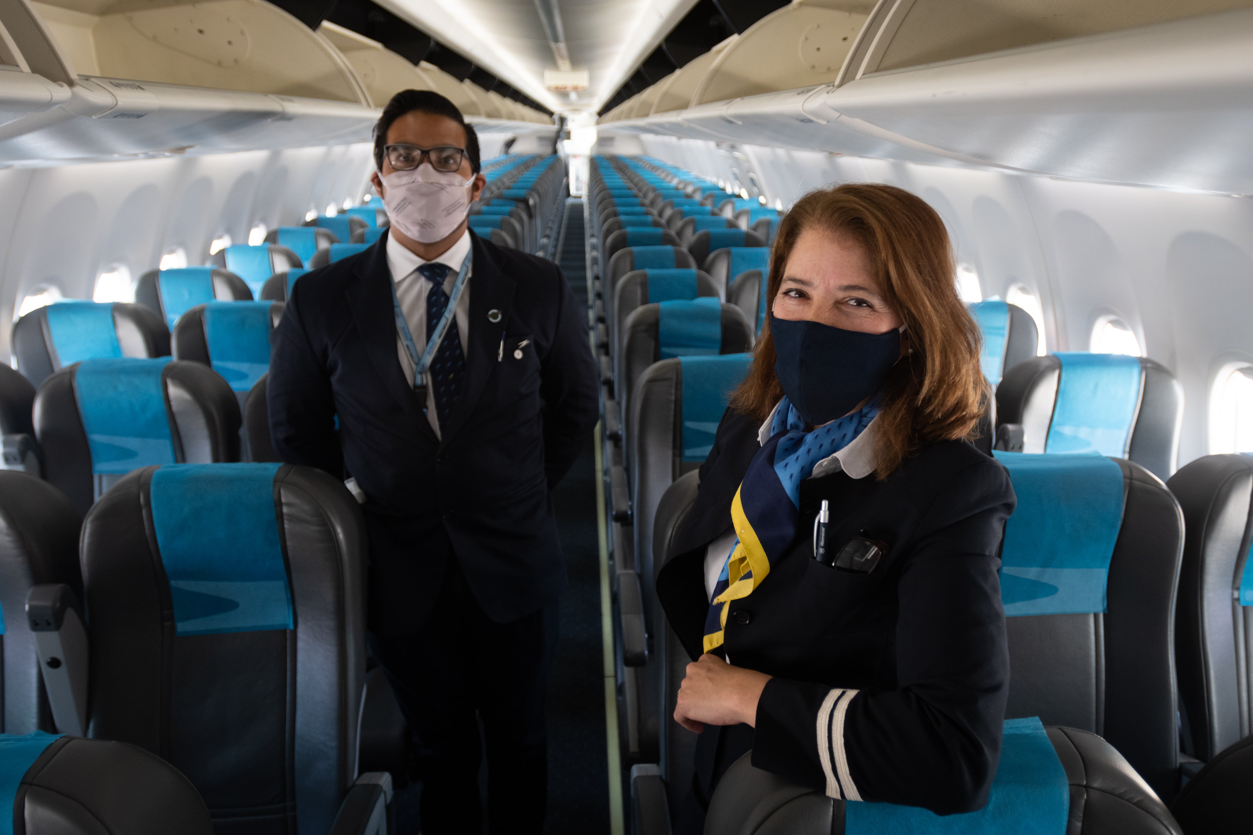 En cada una de las etapas del vuelo se debe respetar el distanciamiento social obligatorio.