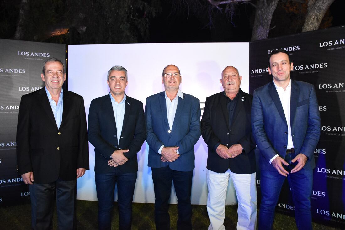 Fiesta Aniversario 138 años, Diario Los Andes.
Hector Ruiz, Sebastián Bragagnolo, Marcelino Iglesias, Miguel Ronco y Tadeo García  Zalazar