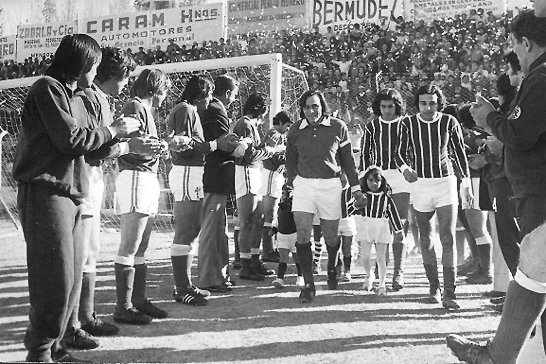 Godoy Cruz al nacional 1974