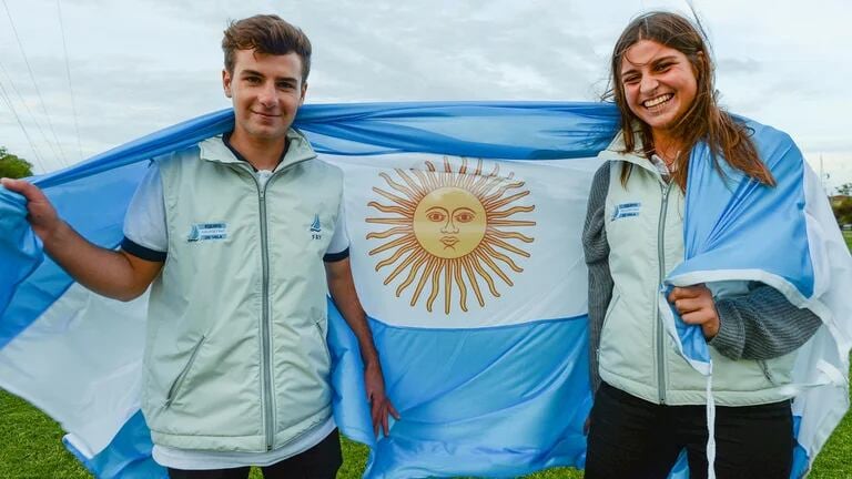 Estos han sido los 22 abanderados de las delegaciones argentinas.