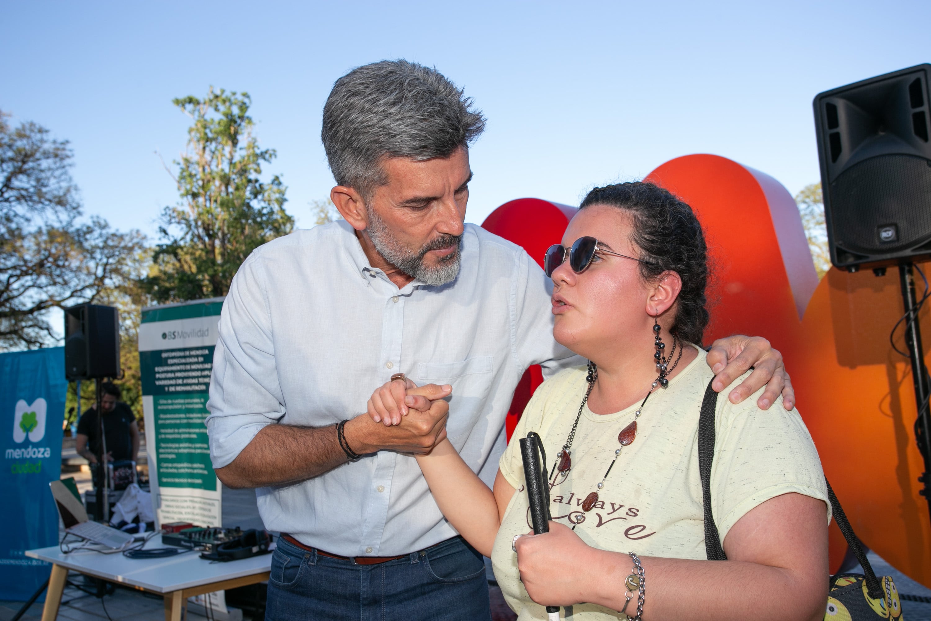 La Ciudad de Mendoza celebró el Festival de Inclusión en la plaza Independencia