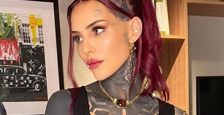 Cande Tinelli respondió sobre las acusaciones que recibe por sus tatuajes.