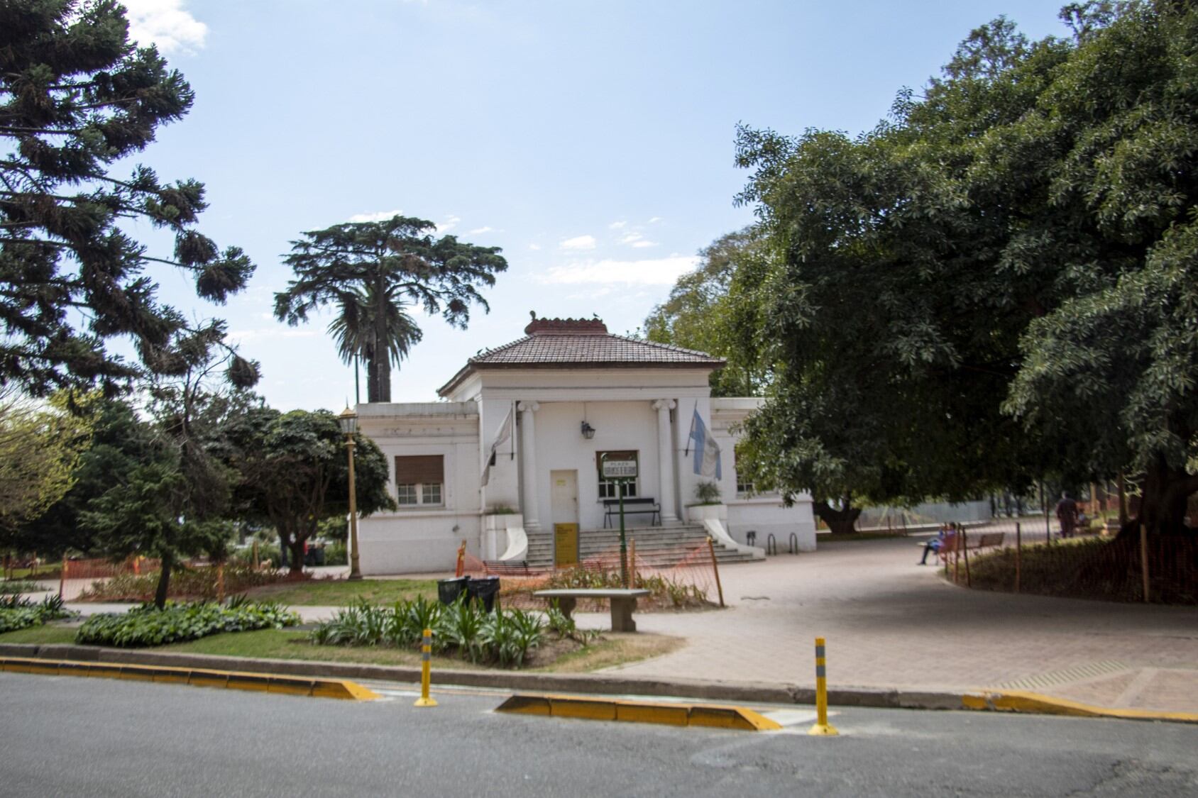 La biblioteca infanto juvenil pública de Buenos Aires: “La Reina Batata”.