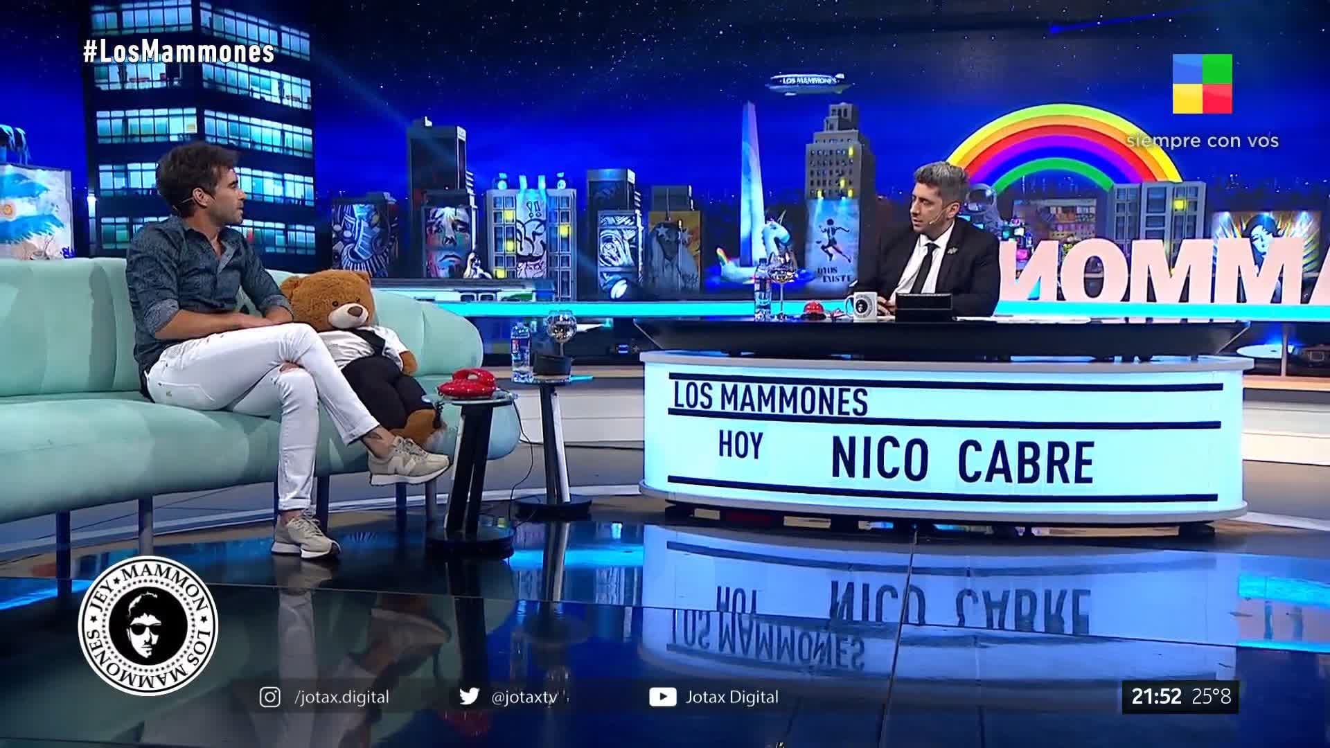 Nicolás Cabré en "Los Mammones"