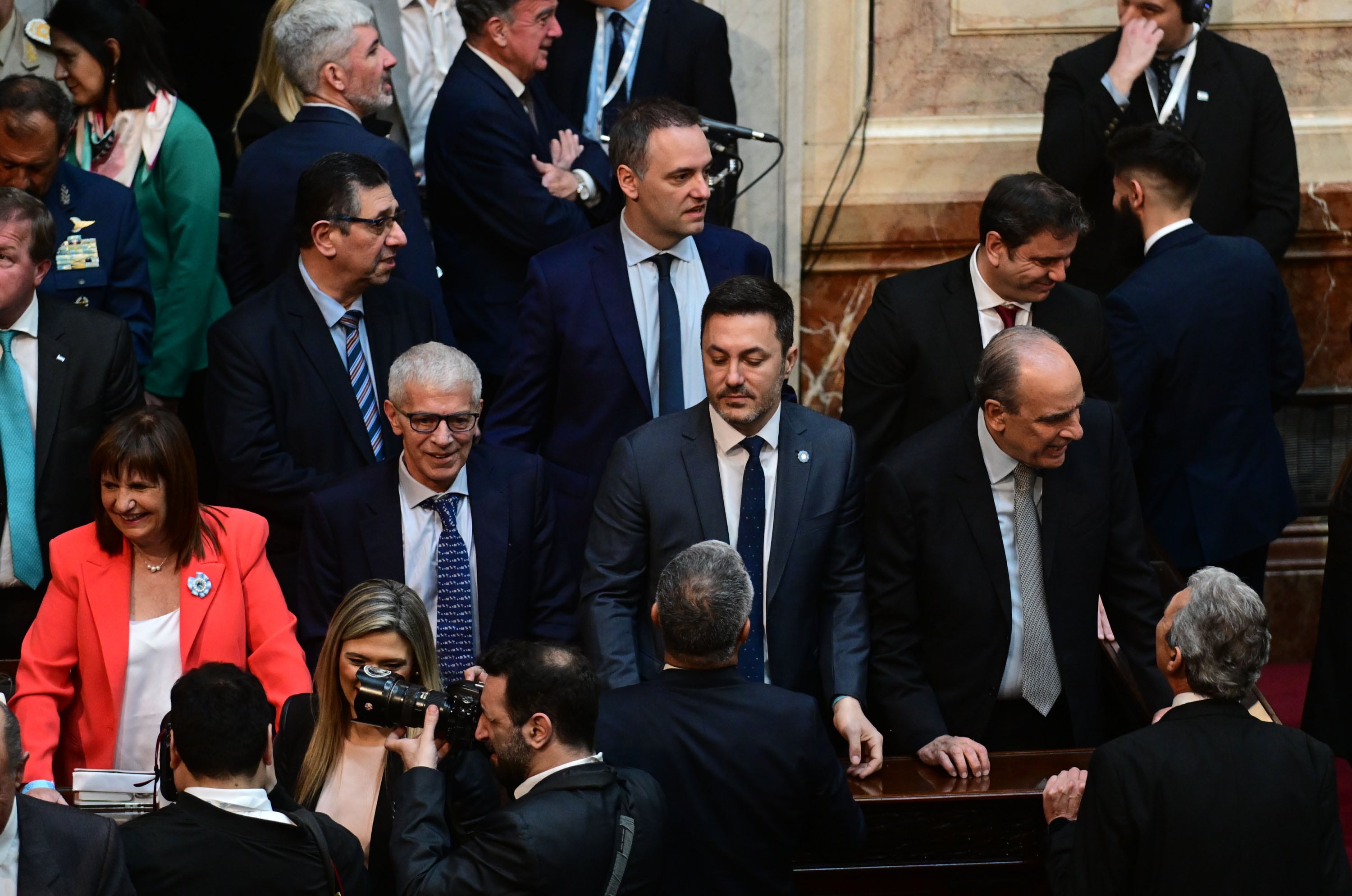 El presidente Javier Milei se encontraba esta noche en la Cámara de Diputados para presentar por cadena nacional el Presupuesto 2025. Foto: Maxi Luna / NA