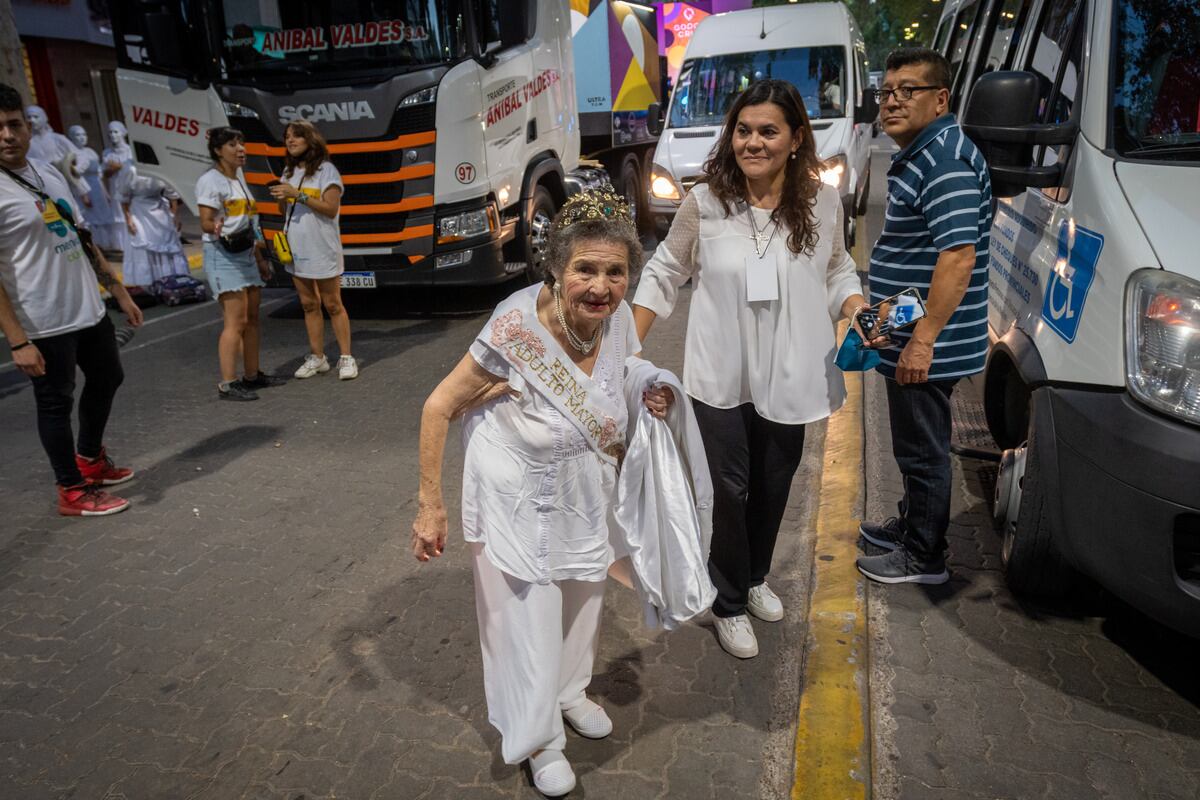 La Vía Blanca regresó después de dos años con mucha gente en la calle y el mismo fervor de siempre Foto: Ignacio Blanco / Los Andes