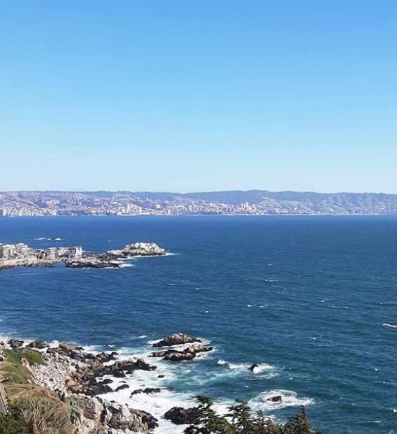 Dónde queda y cómo llegar a Ritoque, la tranquila playa de dunas y bosques a menos de una hora de Reñaca. Foto: Instagram @chiledreamtours