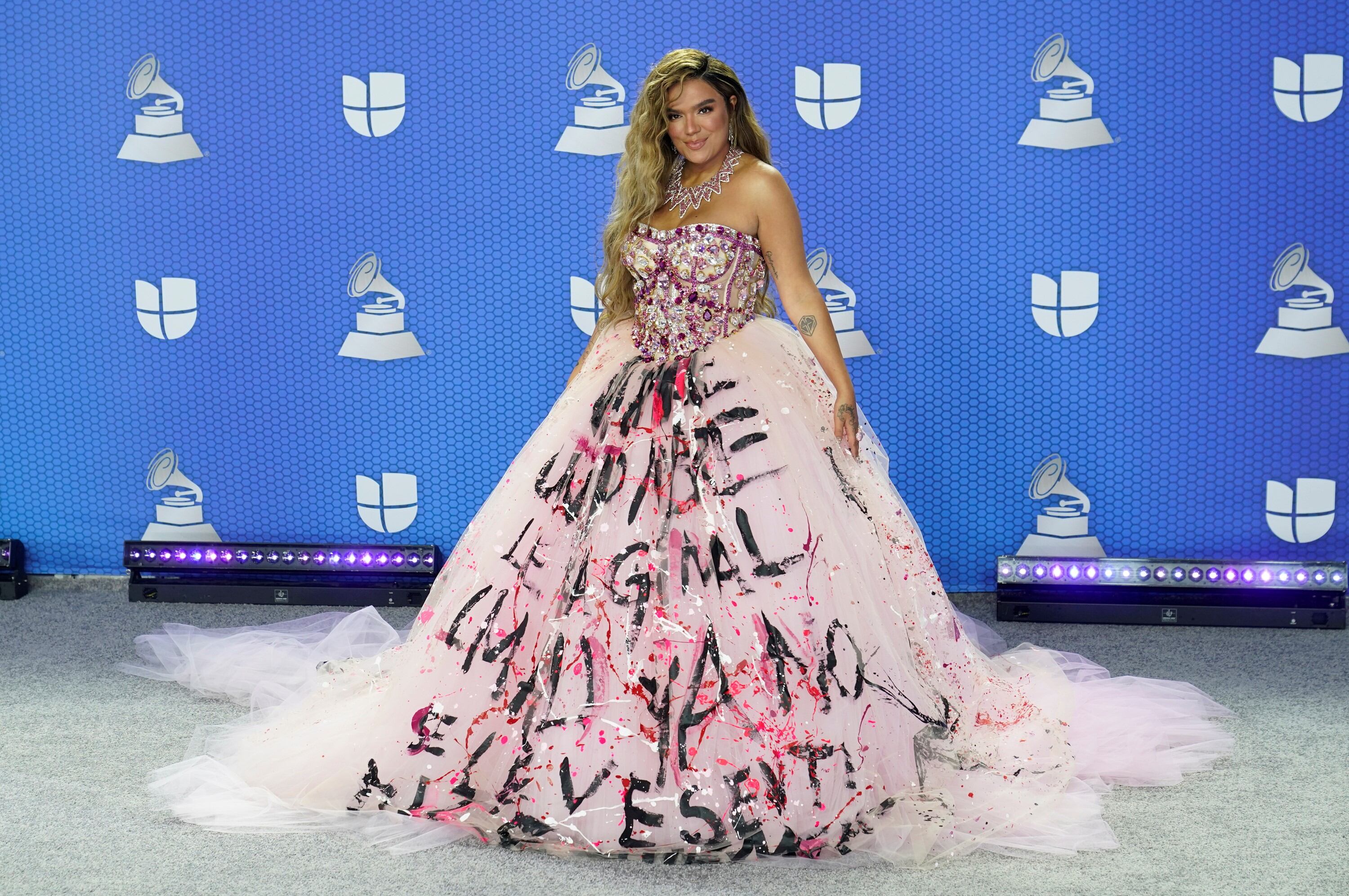 Karol G en la entrega de premios Grammy. 