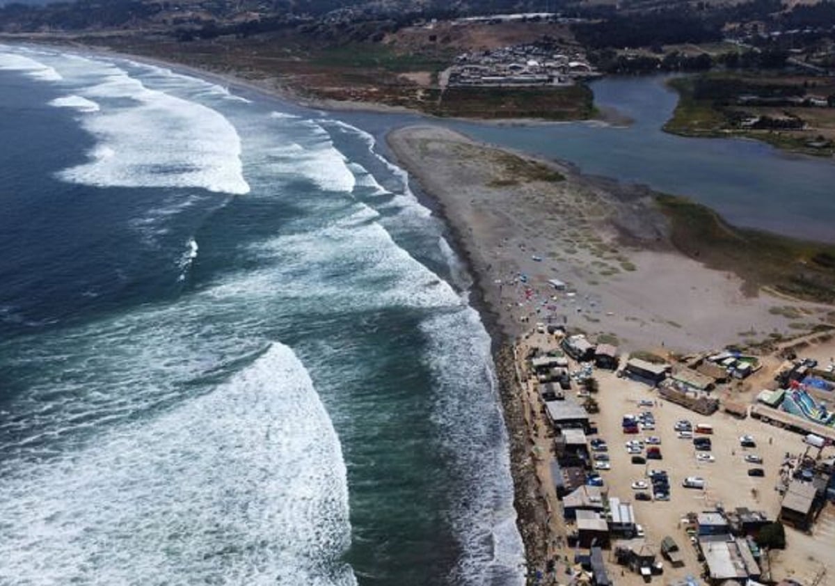 Marejadas "borraron" la playa La Boca en Concón, Chile (Gentileza / ATON)