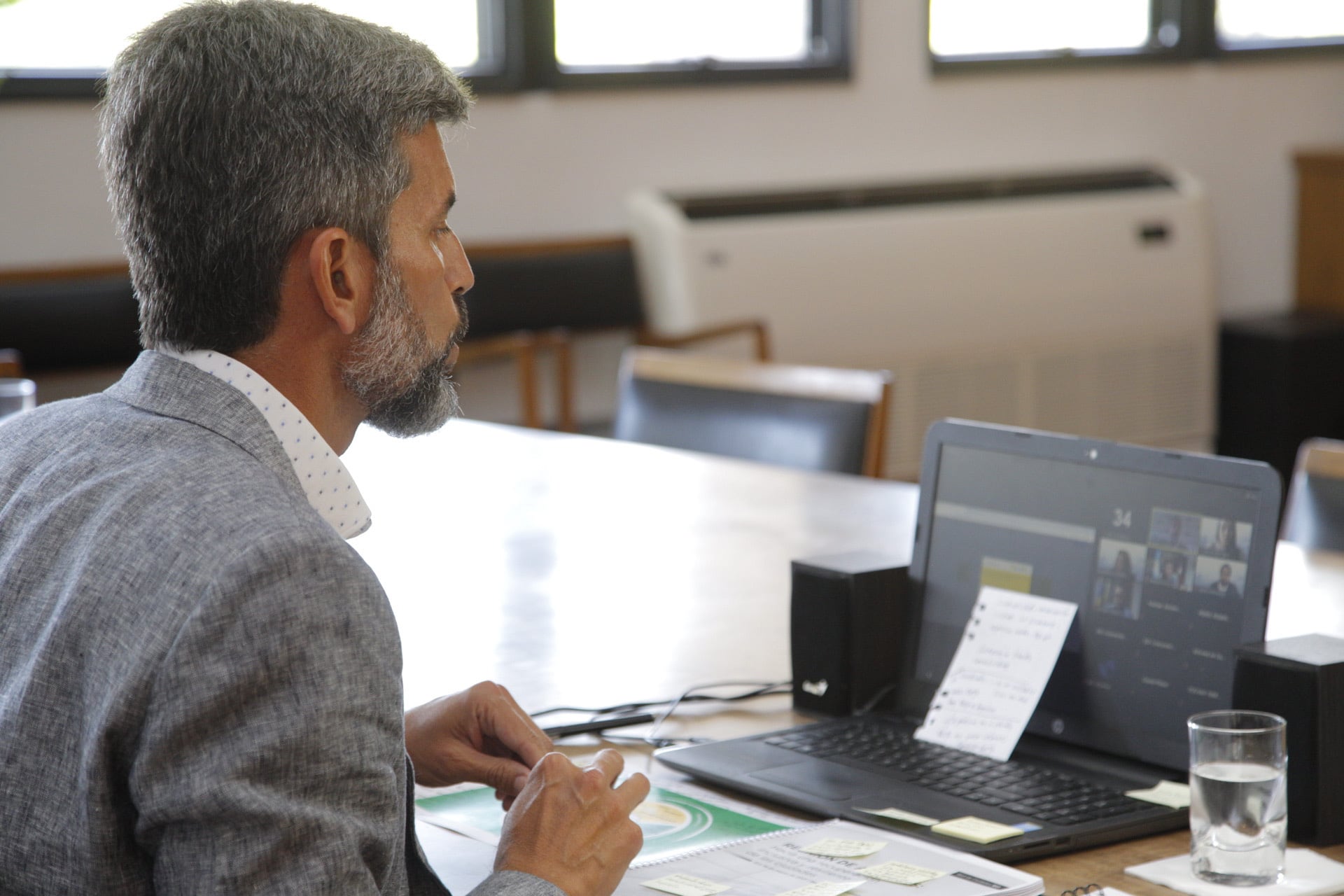 Ulpiano Suárez: "Las soluciones al contexto creado por la pandemia están relacionadas con la necesidad de financiamiento"