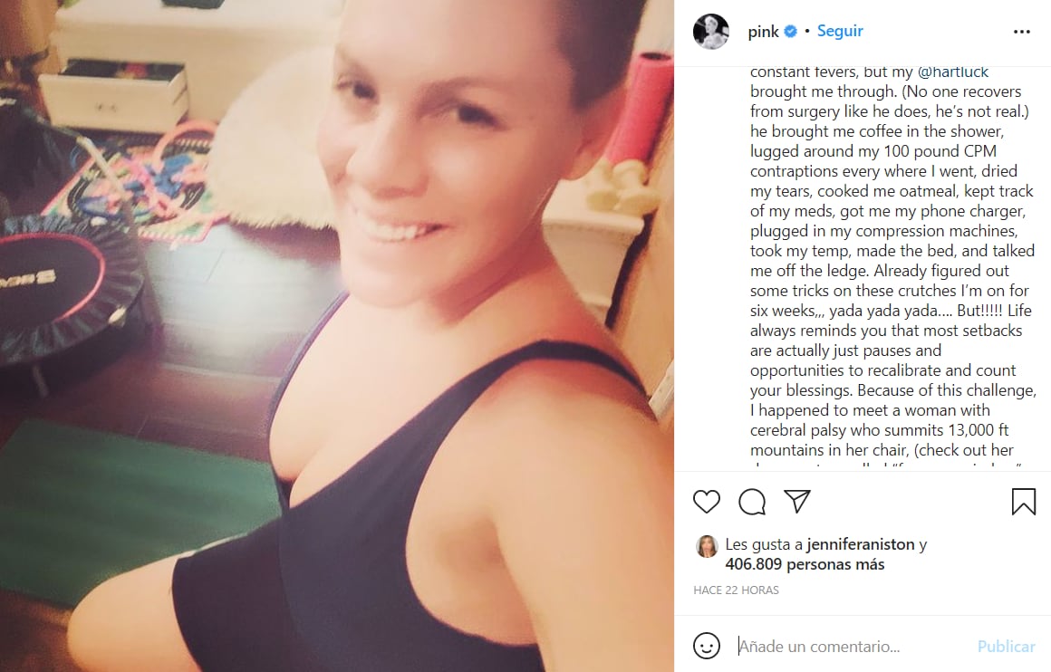 Pink contó cómo se está recuperando de su cirugía de cadera.