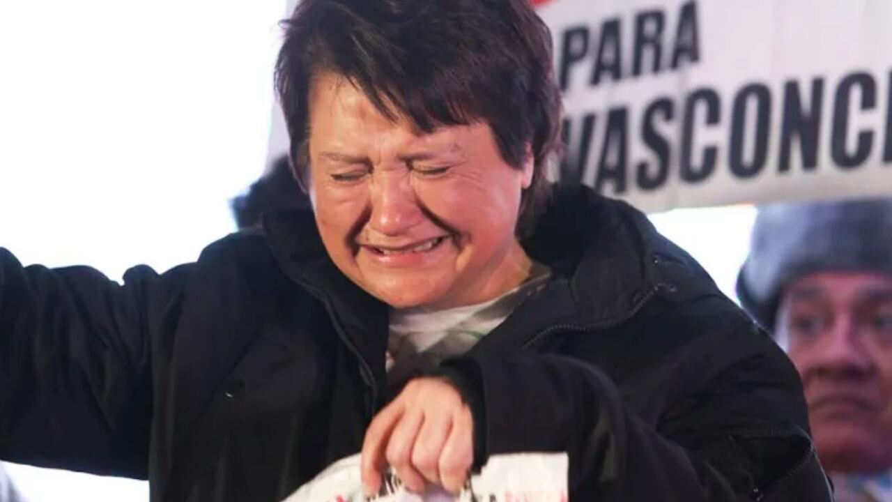 Gloria Romero en una marcha pidiendo justicia por su hija.
