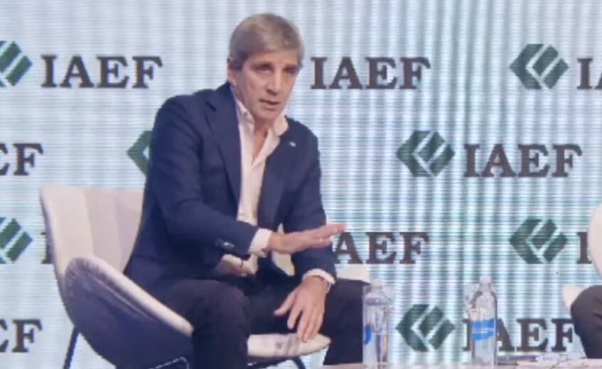 El ministro Caputo en el congreso del Instituto Argentino de Ejecutivos de Finanzas. Foto: Archivo