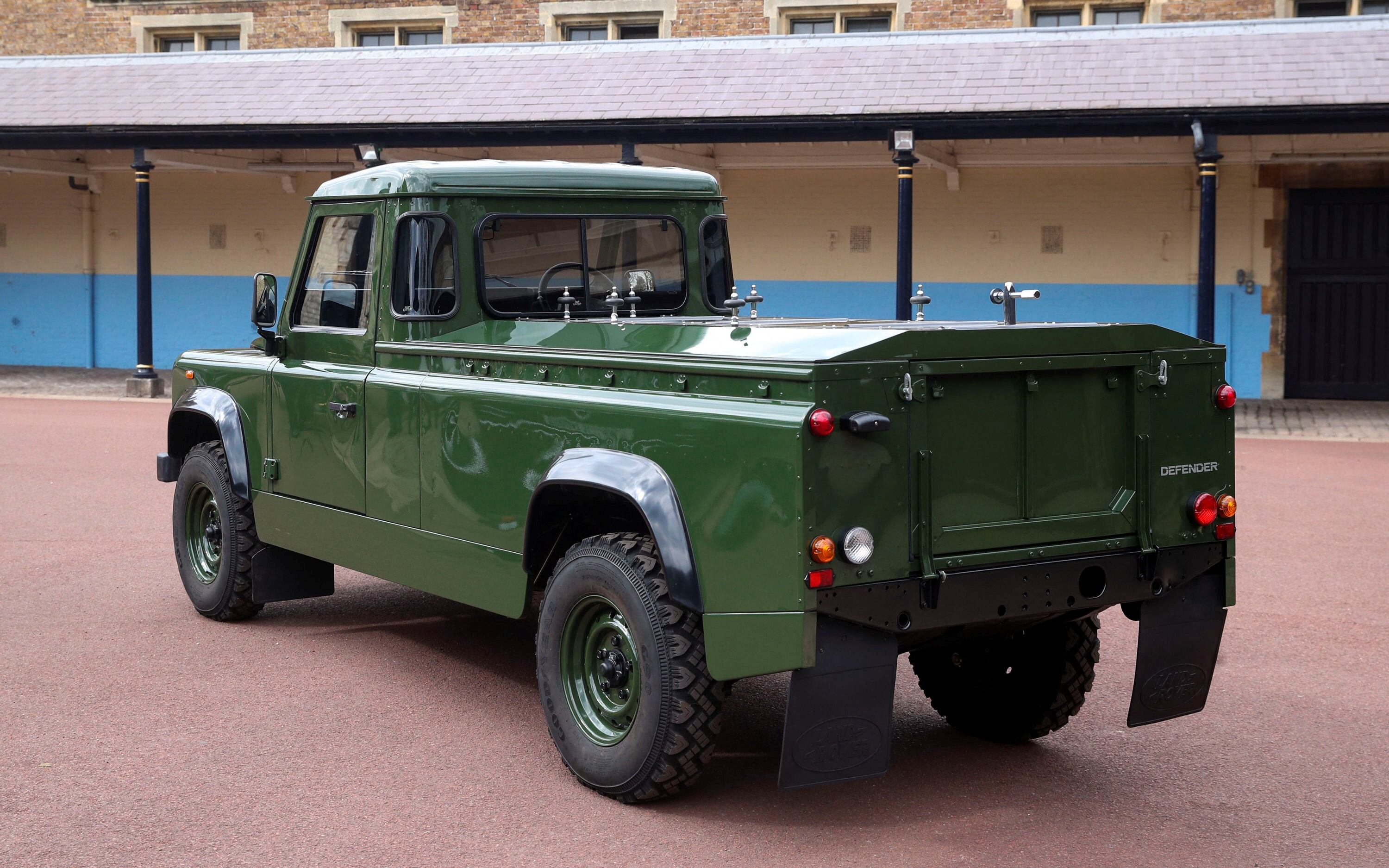 Land Rover Defender TD5 130 modificado por el propio príncipe Felipe