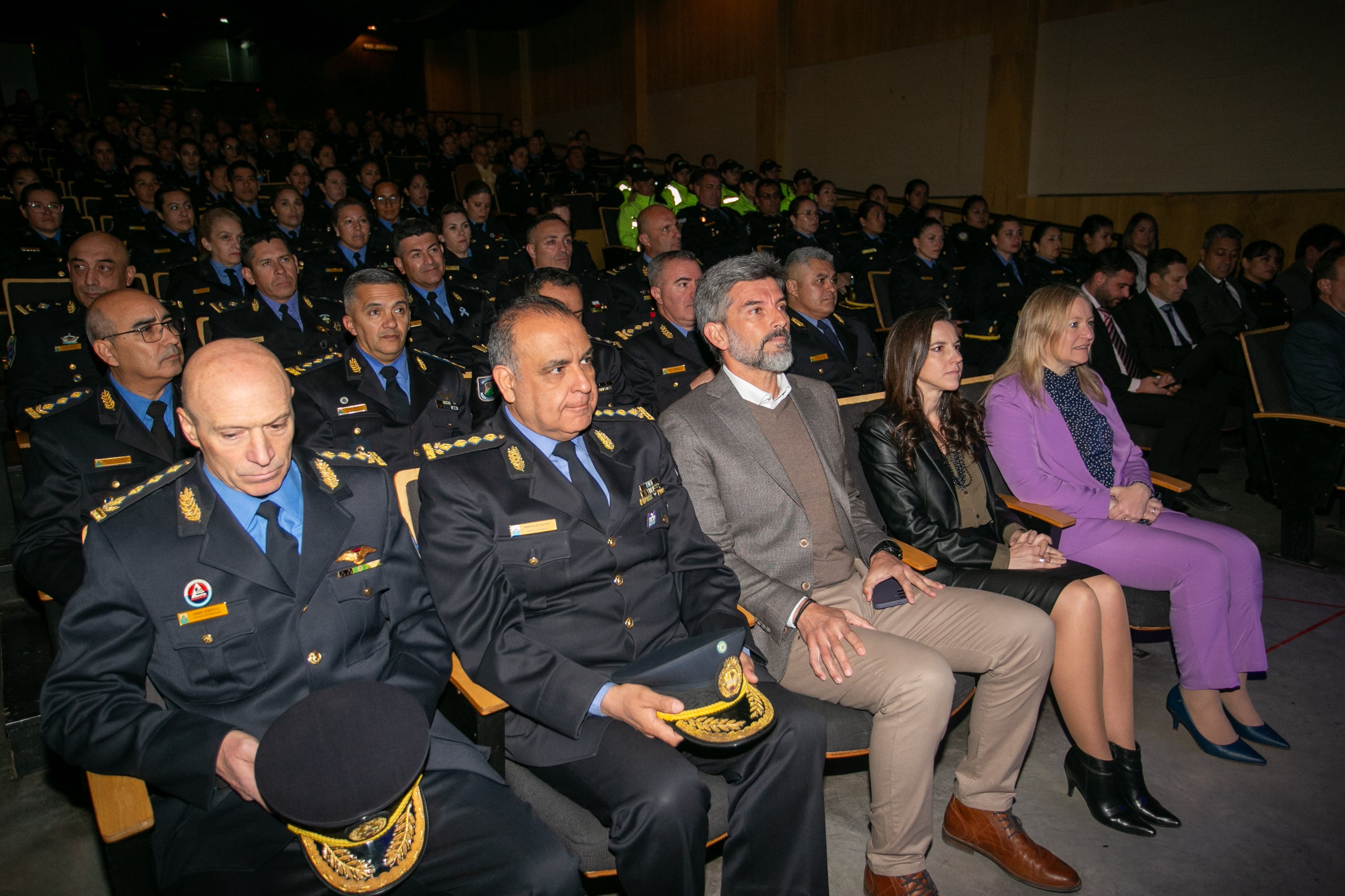 Ulpiano Suarez destacó el rol de la Mujer Policía como servidora pública