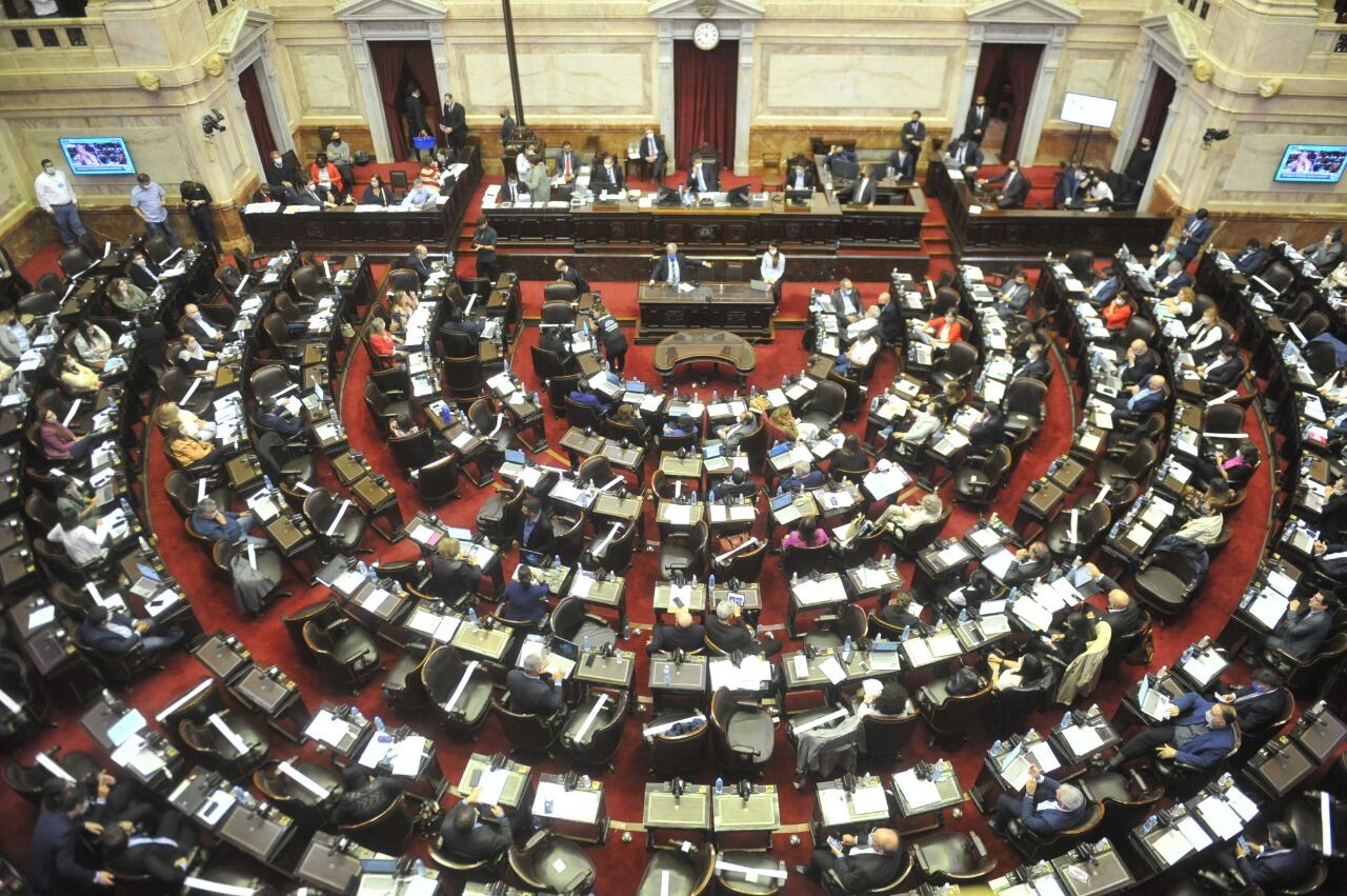 La Cámara de Diputados no debatía un sábado desde 2002 - Foto: Clarín