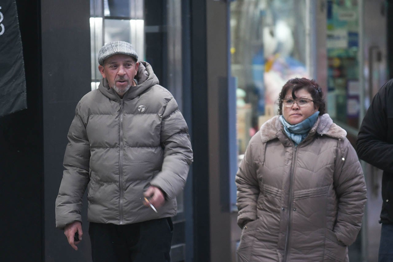 El frío continúa en la provincia durante este domingo.

Foto:José Gutierrez/ Los Andes 


