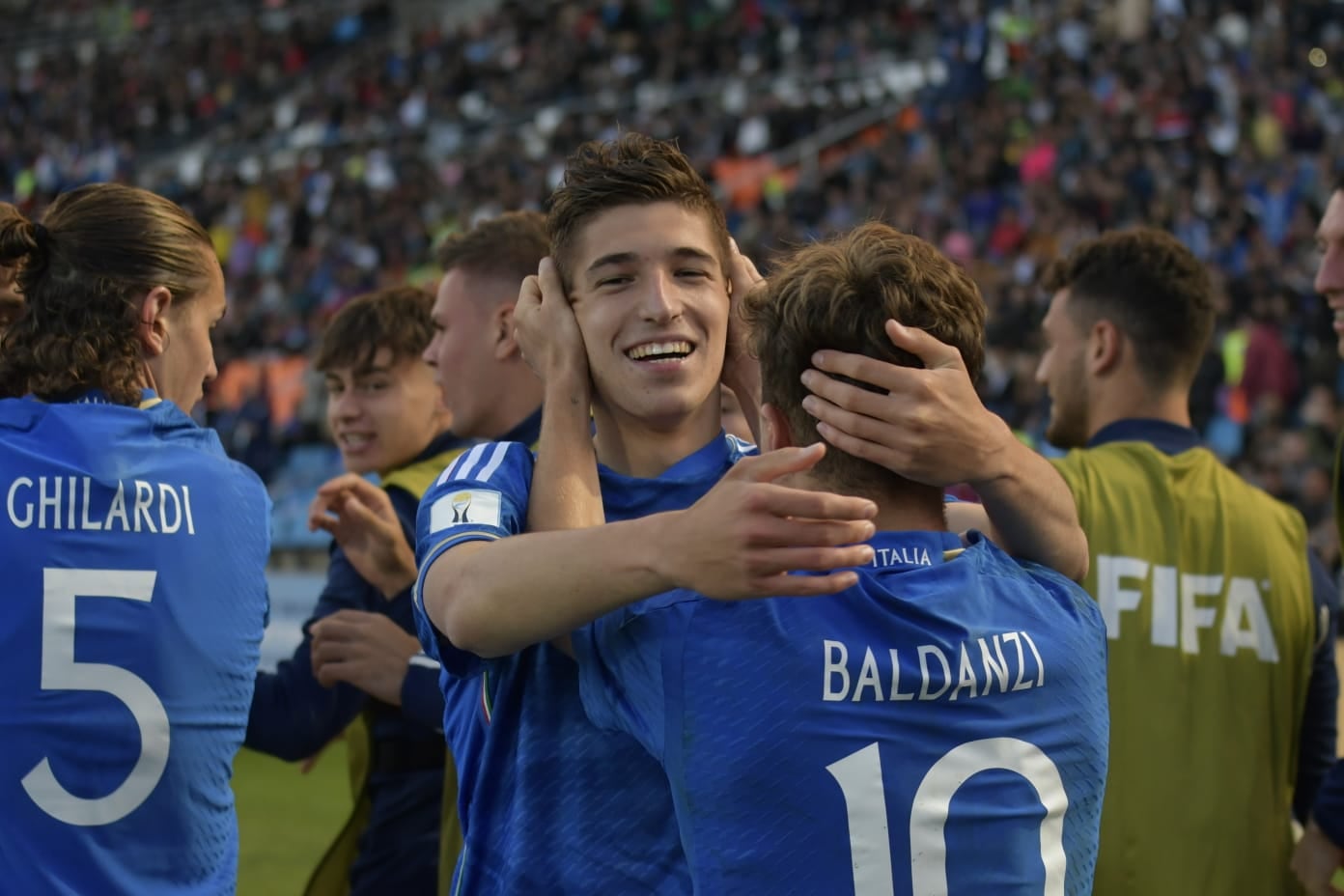 El plato fuerte de la primera jornada del Mundial SUB 20 en Mendoza fue Italia vs. Brasil. Partidazo. / Orlando Pelichotti (Los Andes).