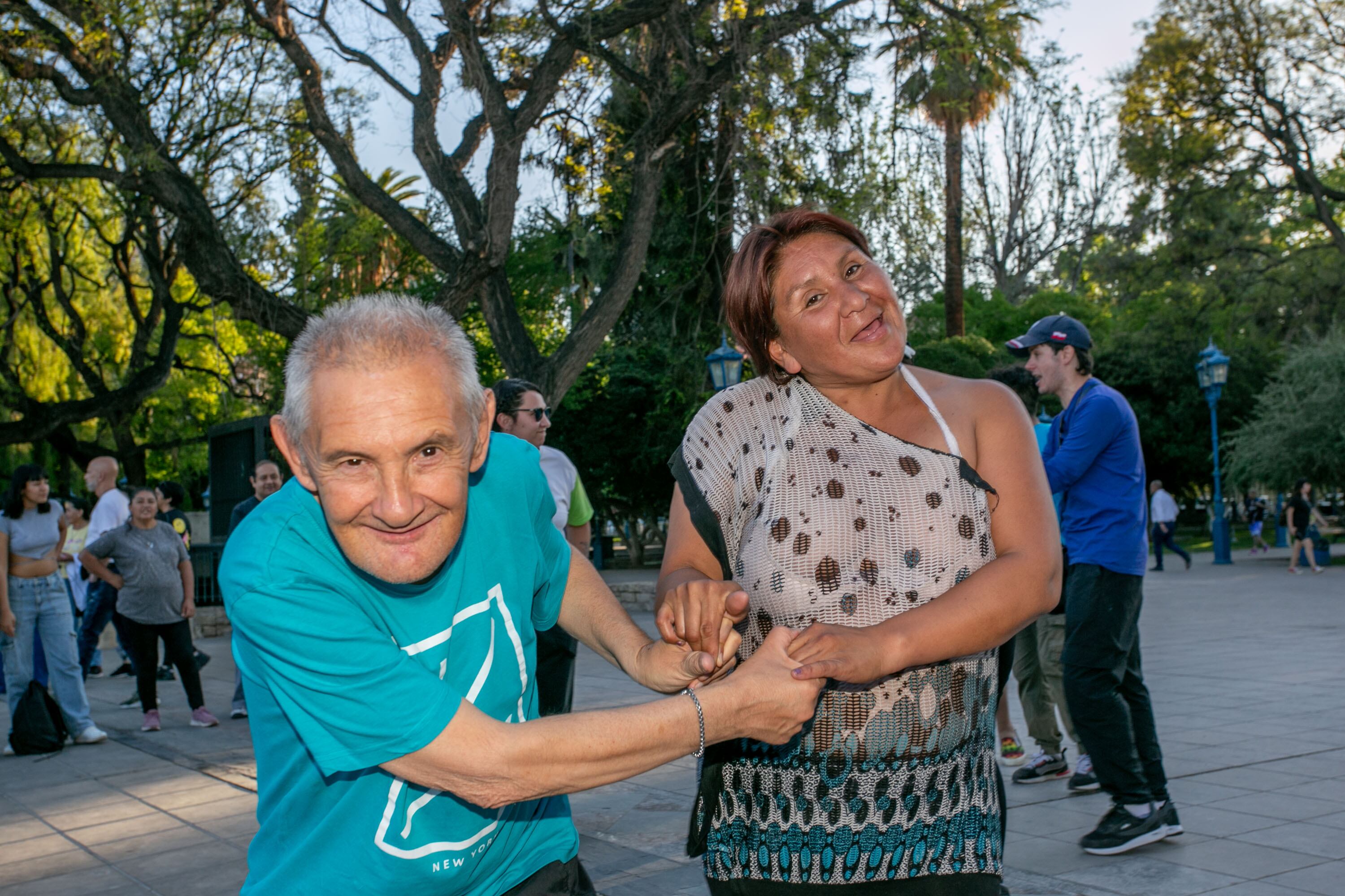 La Ciudad de Mendoza celebró el Festival de Inclusión en la plaza Independencia