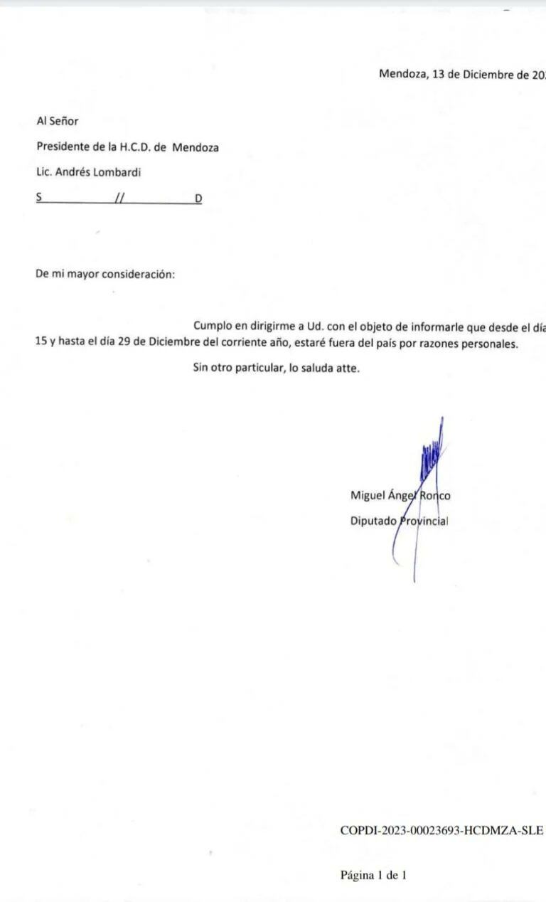 Denuncian que un diputado pidió licencia a 20 días de haber asumido y participó de una sesión desde el Caribe mexicano. Foto: X @LautaroJimenez