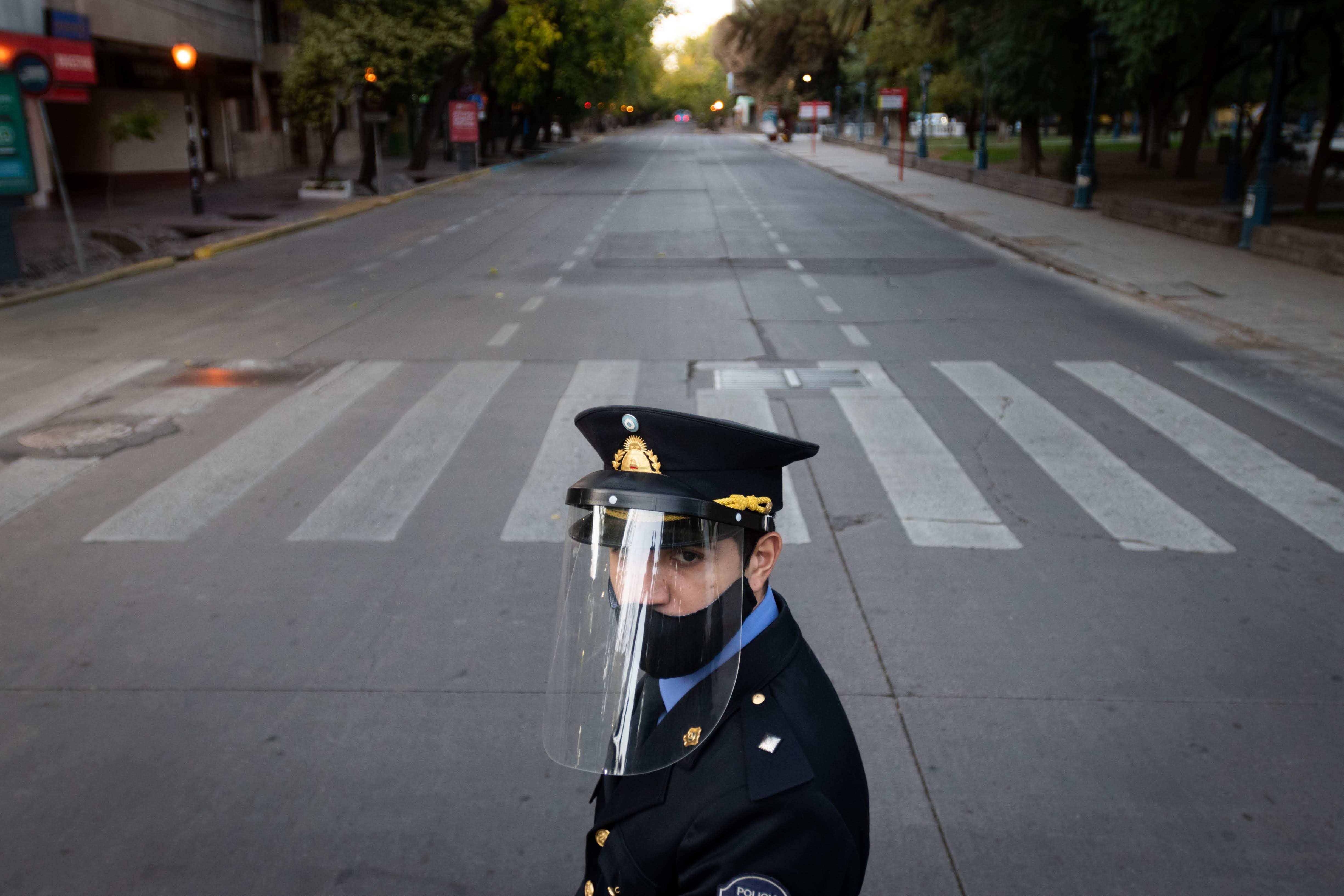 Mendoza 1 de mayo de 2020

Apertura del 180 Periodo Ordinario de Sesiones en la Legislatura provincial: un inédito escenario con calles vacías y sin militancia. 

Foto: Ignacio Blanco / Los Andes