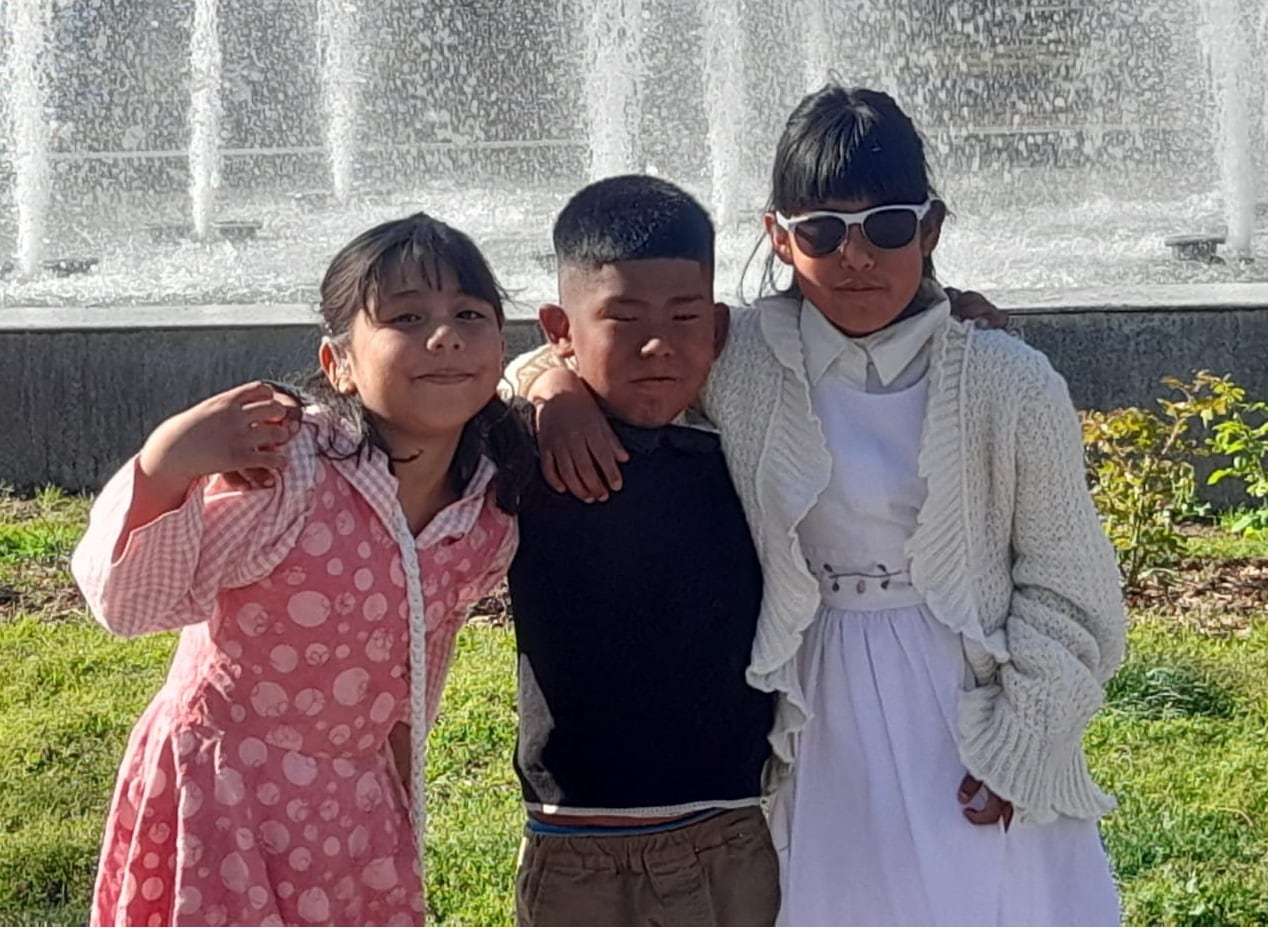 Giovanni, el niño que “volvió a hablar” con 7 años gracias a un servicio gratuito de la UNCuyo. Foto: Gentileza