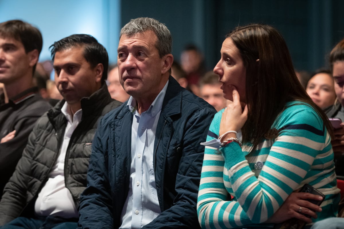 Eber Pérez Plaza, Adolfo Bermejo y Marisa Uceda, diputados nacionales por el Frente de Todos. Foto: Ignacio Blanco / Los Andes. 
