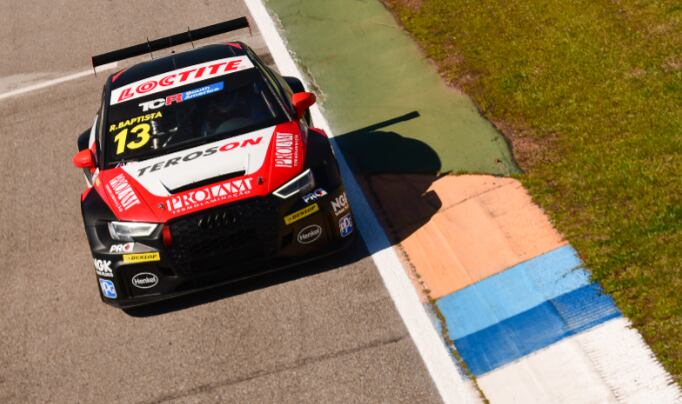 Rodrigo Baptista ganó la primera carrera del TCR South America en El Pinar