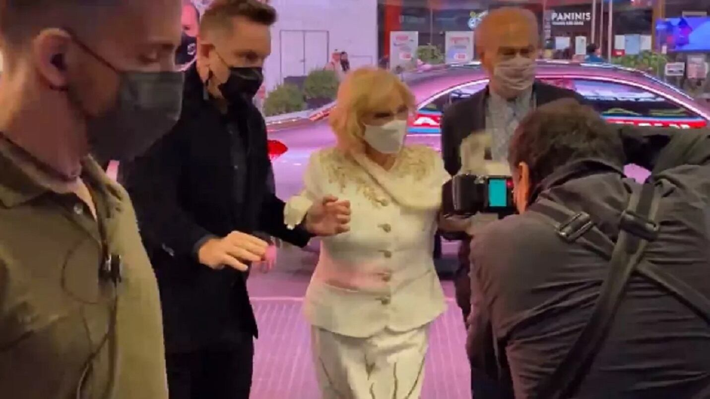 Mirtha Legrand fue al teatro a ver la obra de Adrián Suar y Diego Peretti (Gentileza)