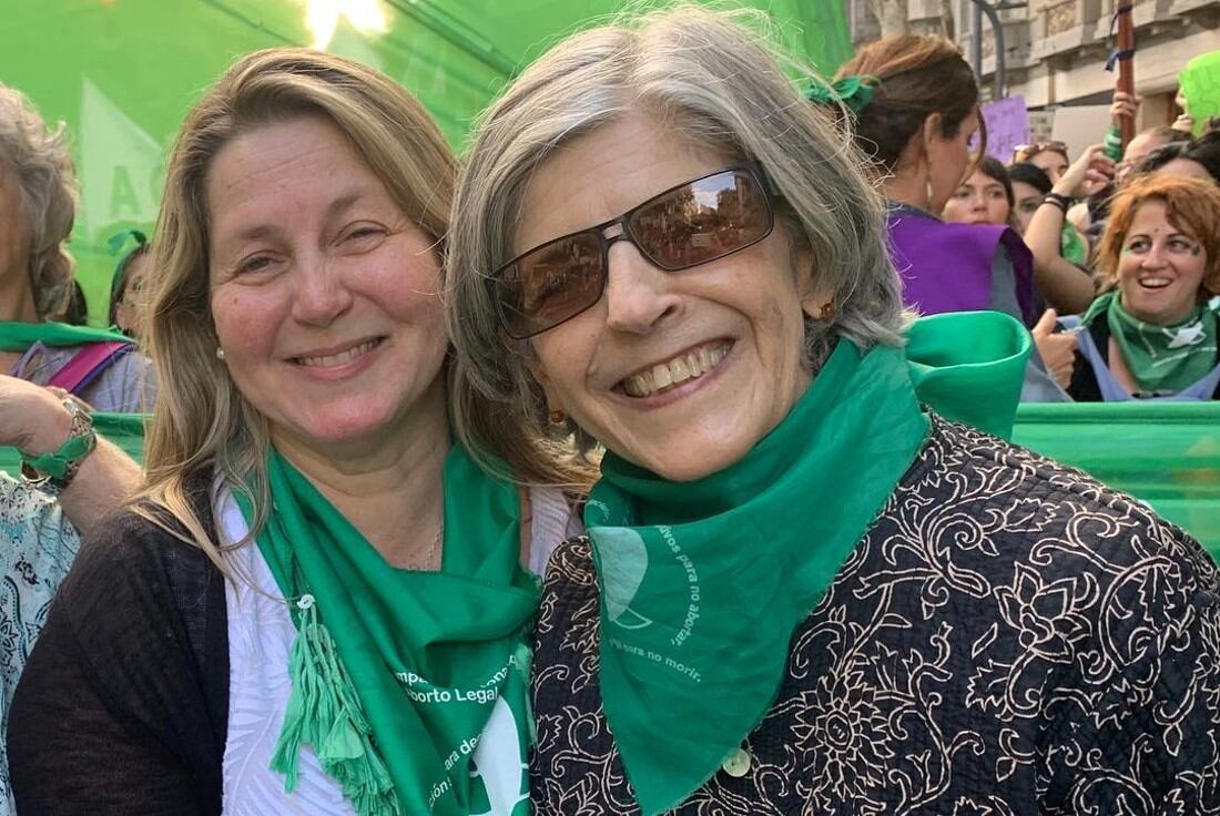 Valentina Fernández de Rosa con su madre Cristina Banegas (Instagram).