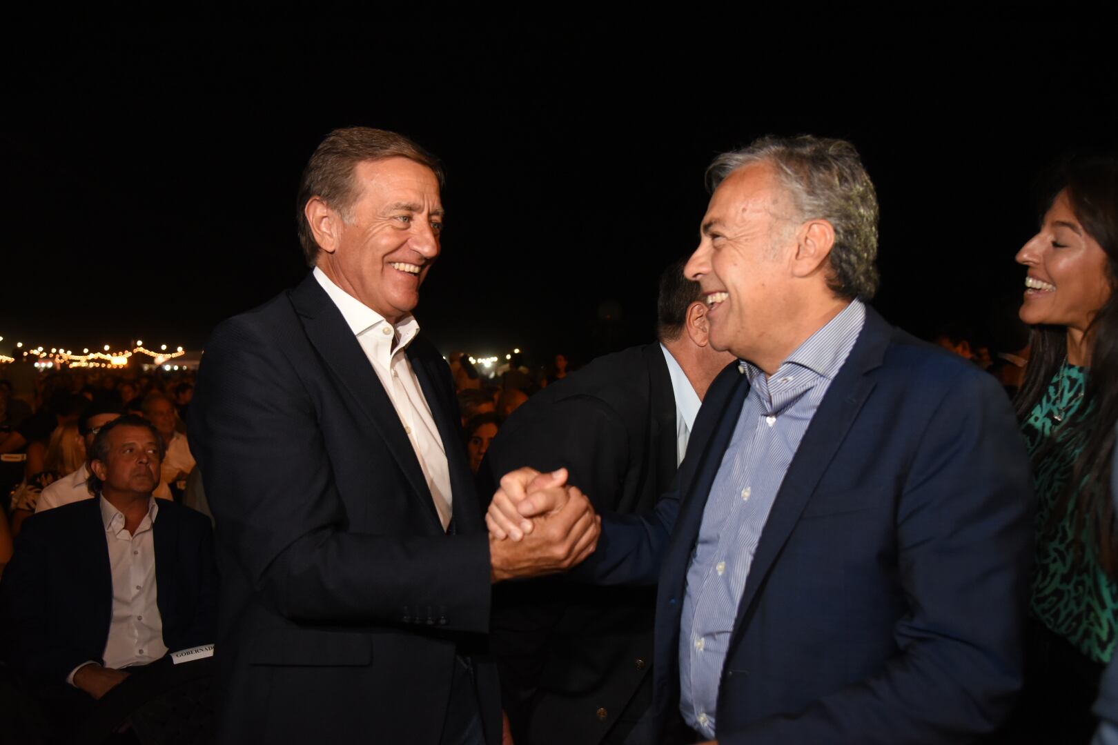 Rodolfo Suárez y Alfredo Cornejo en la fiesta de la Cosecha. Prensa Cornejo.