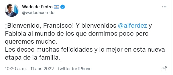 El saludo de Wado de Pedro