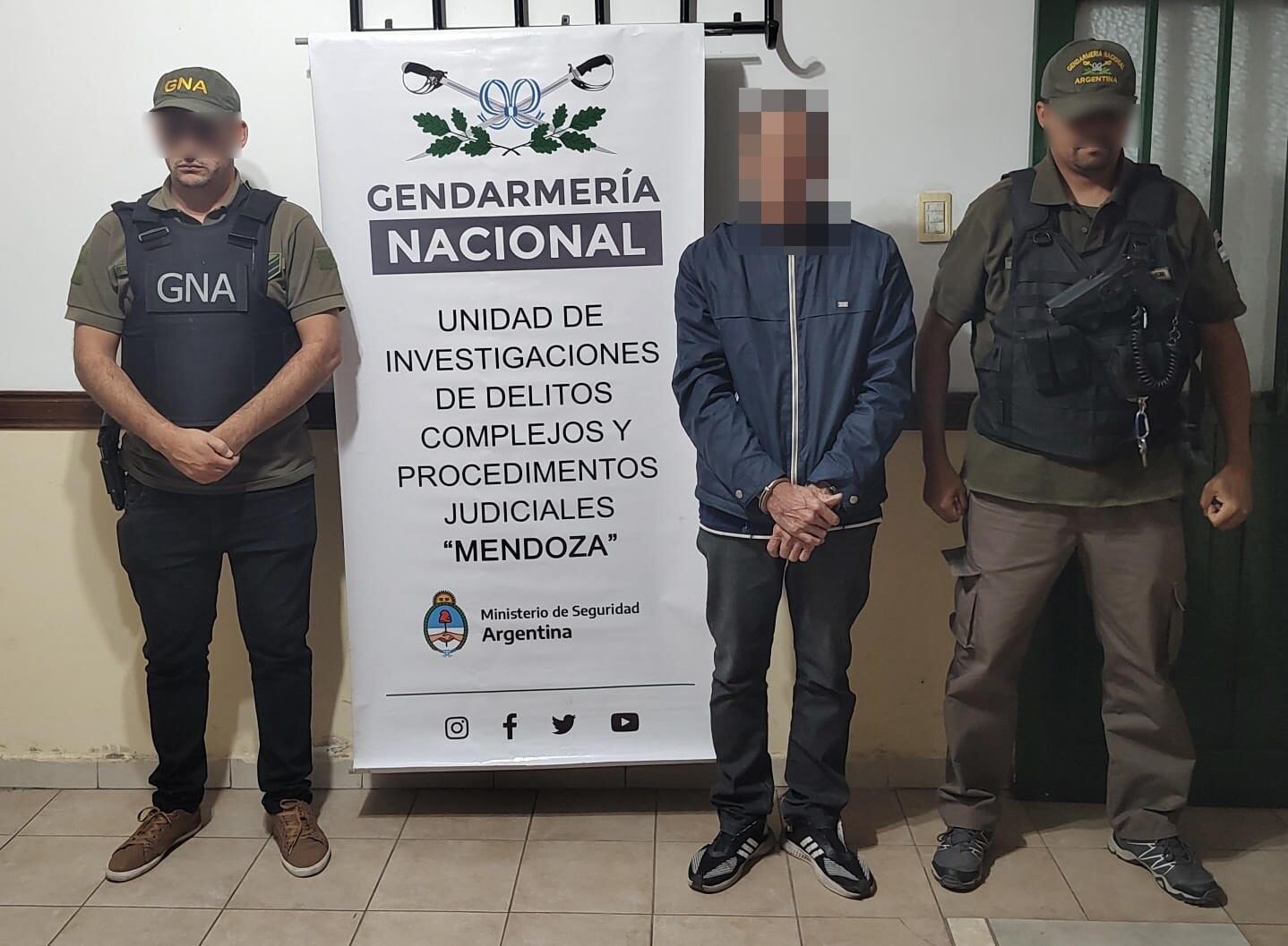 El detenido sería el presunto "facilitador", de un caso investigado como trata de presonas con fines de explotación sexual. / Gentileza Gendarmería Nacional.