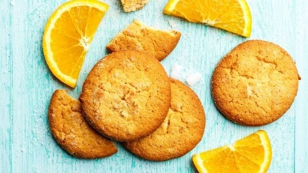 Paso a paso para hacer galletas de naranja, en casa