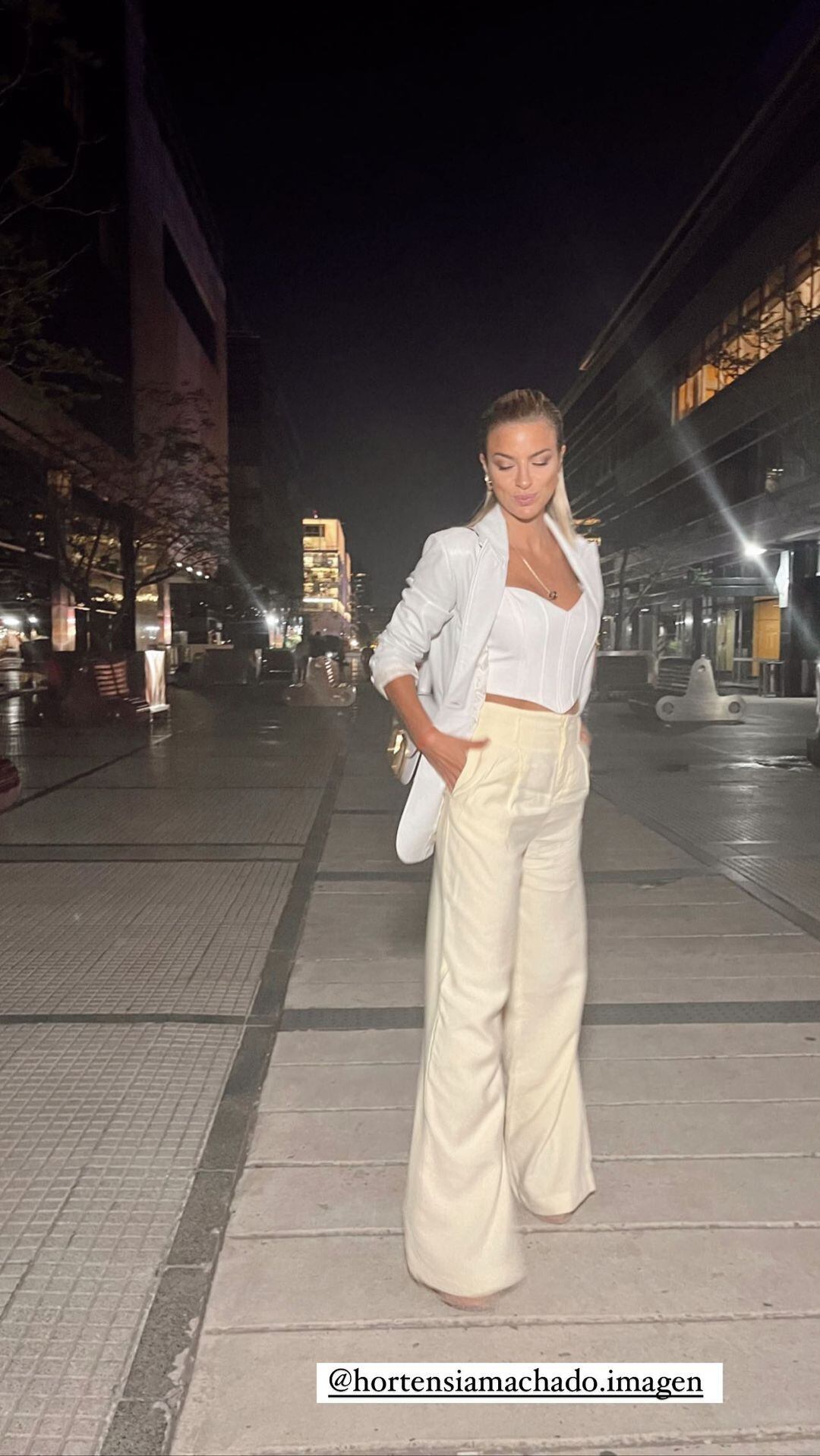 Ailén Bechara y un look total white que enamoró a todos en Instagram