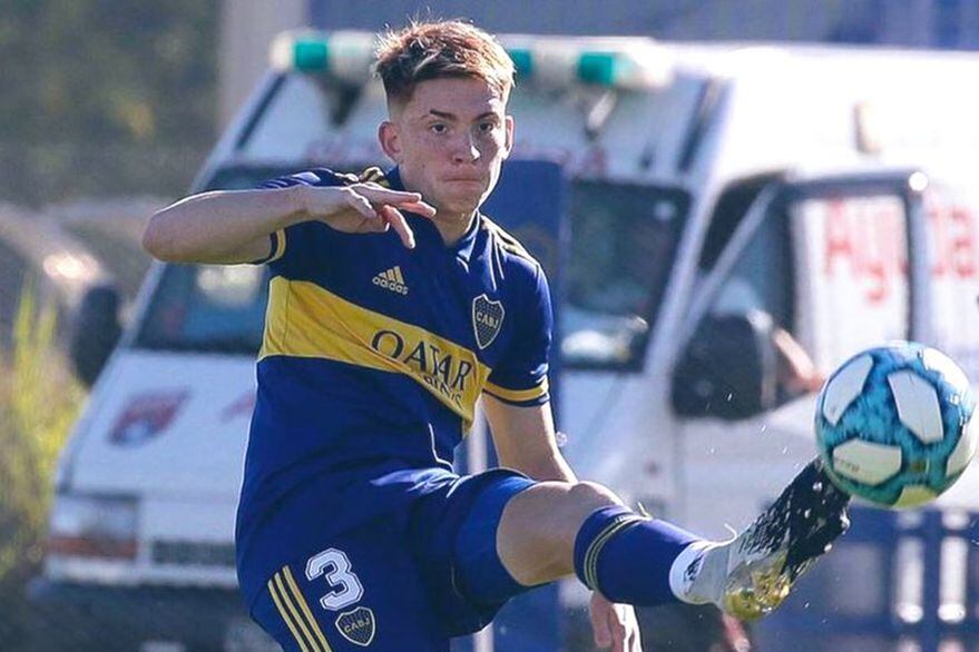 Valentín Barco debutará como titular en Boca ante Unión.