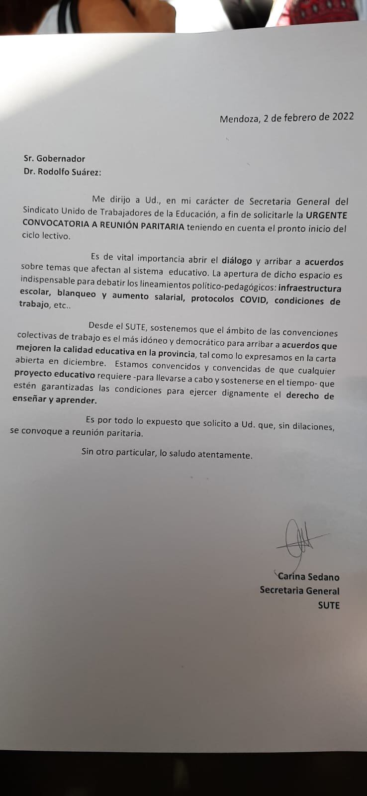 Esta es la nota que le presentaron los dirigentes del SUTE al gobernador Rodolfo Suárez durante el acto de este miércoles.