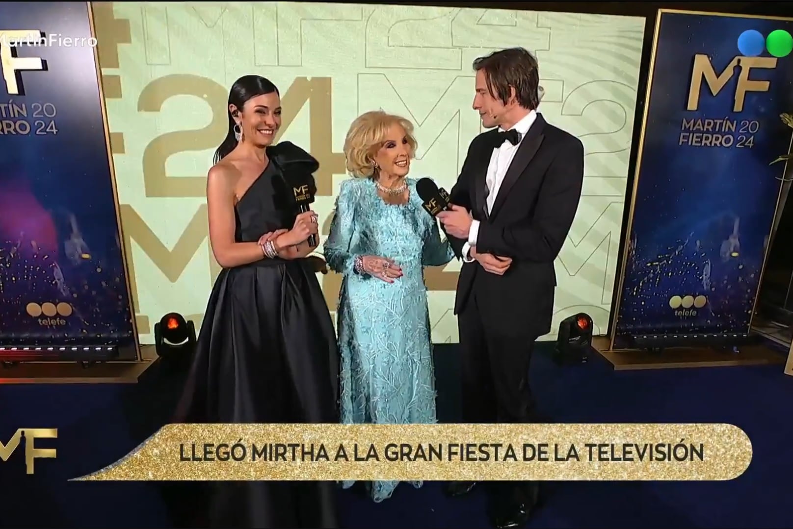 Mirtha Legrand, en la alfombra azul de los premios Martín Fierro 2024. (Captura de pantalla).