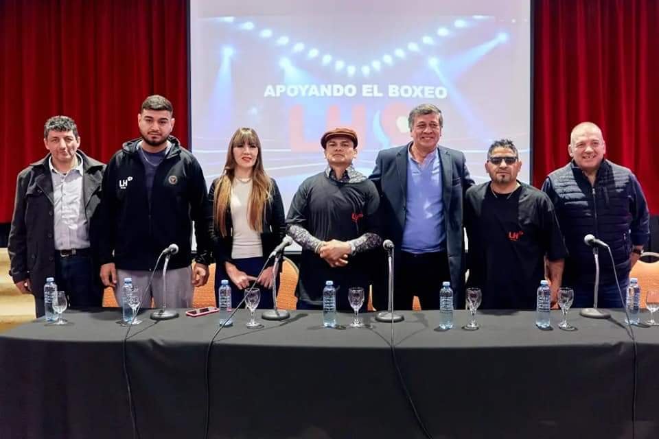 Marcos "Chino" Maidana está en Mendoza para premocionar la velada boxística del viernes en el Vicente Polimeni / Municipalidad de Las Heras.