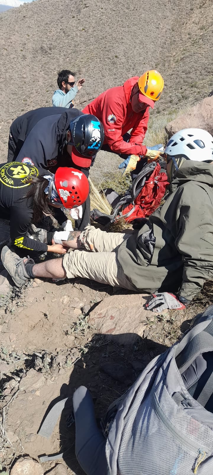 El deportista fue rescatado ayer al mediodía. / Gentileza Ministerio de Seguridad.