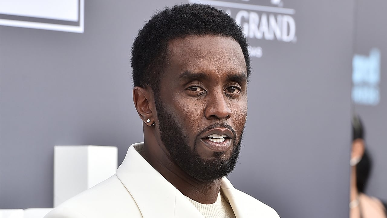 Los fiscales alegan que Diddy dirigía una red de abusos sexuales y violencia, coaccionando a mujeres mediante drogas y violencia para participar en actos sexuales. Foto: ABC30