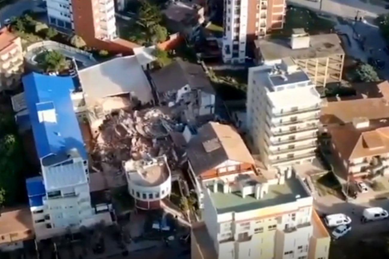 Derrumbe. Así quedó el edificio este 29 de octubre (Captura de video)