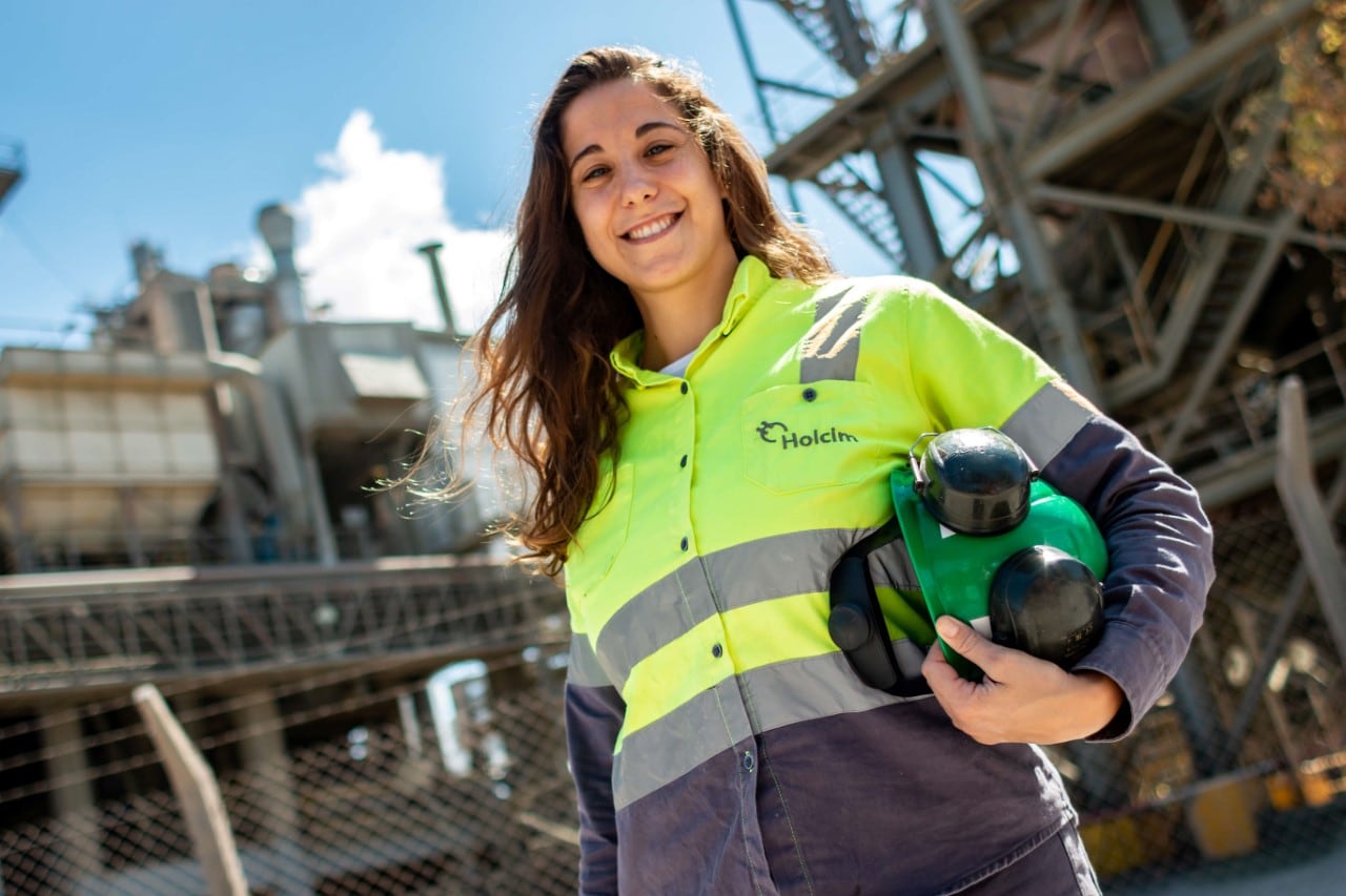 La empresa busca jóvenes profesionales para trabajar en Mendoza