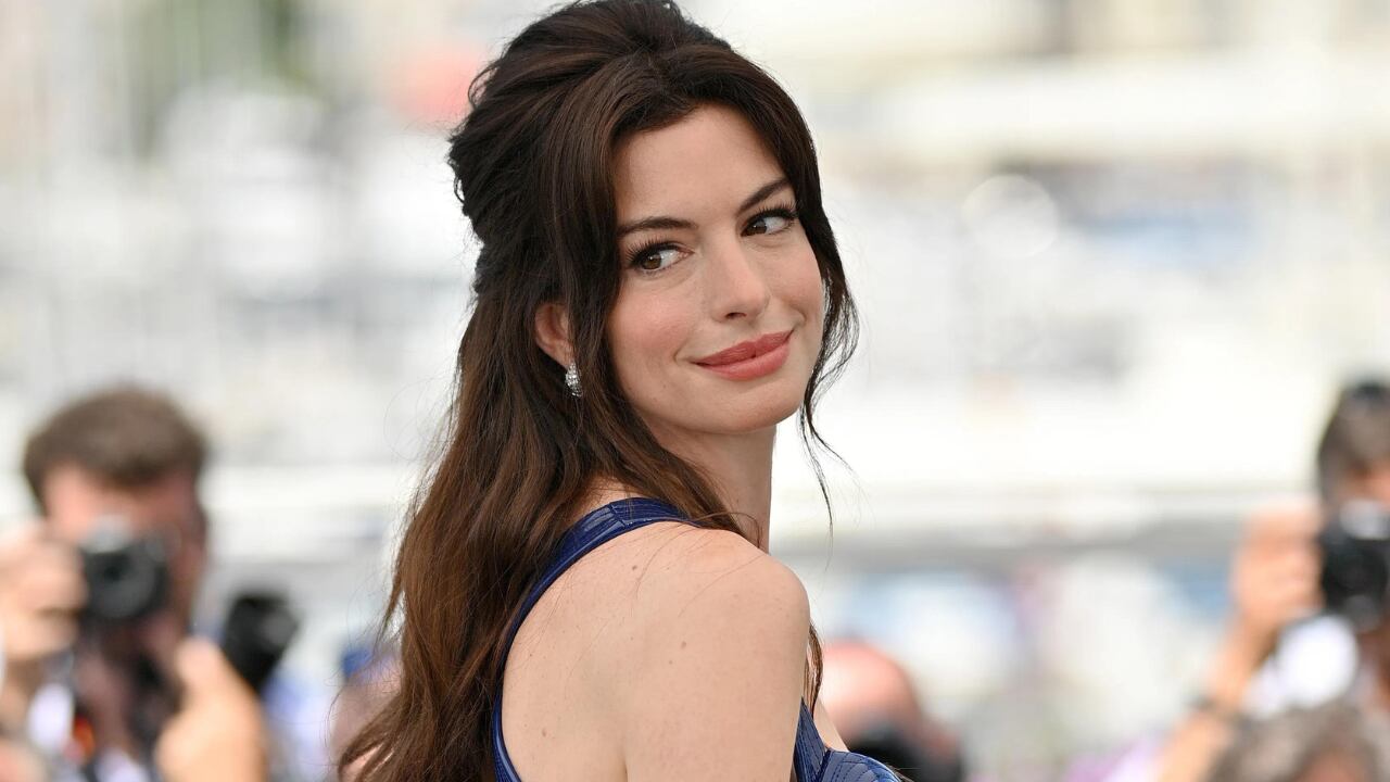 Anne Hathaway