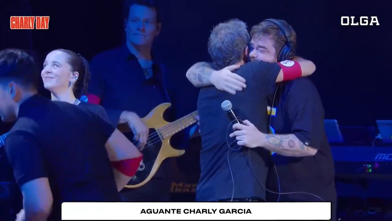 Migue Granados le regaló a Pablo Granados el mismo piano con el que tocaba Charly García.