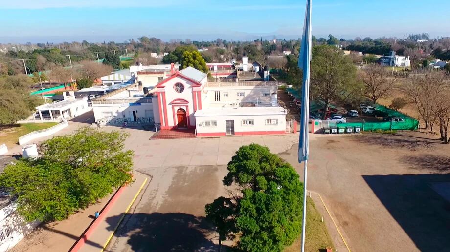 El colegio de Córdoba donde se produjo el accidente. Foto: Web